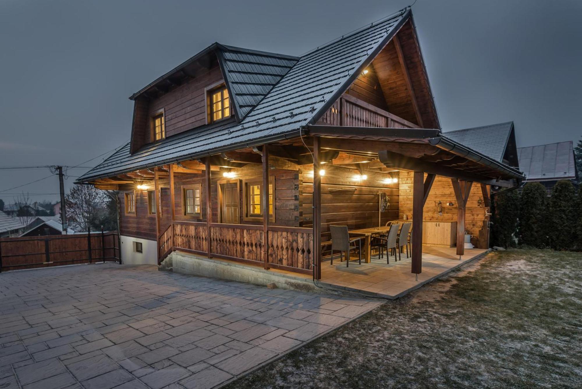 Drevenica Emilka, 5 Min Restauracia, Z Terasy Vyhlad Na Kralovu Holu A Polomske Ocko, Gril, Ohnisko, Kotlik Villa Brezno Buitenkant foto